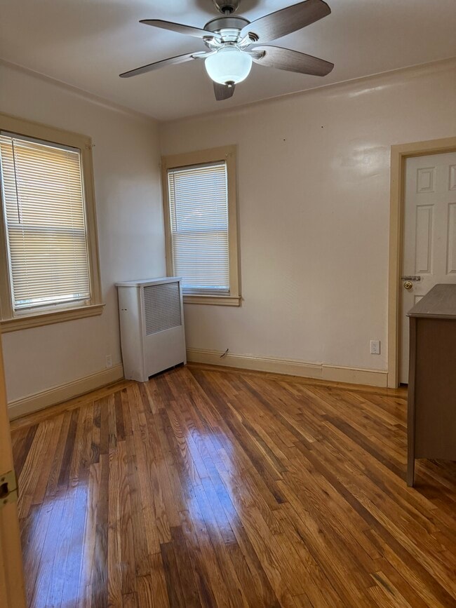 Photo - 9046 180th St Unidad 2