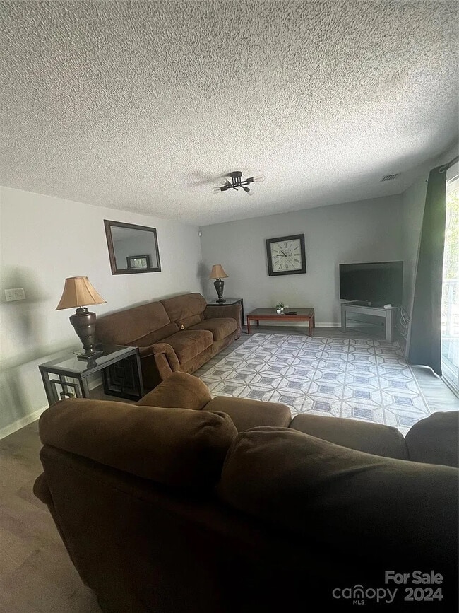 Photo - Room in House on Flint Glenn Ln