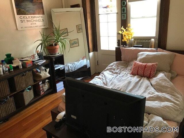 Photo - 1589 Beacon St Apartment Unit 3