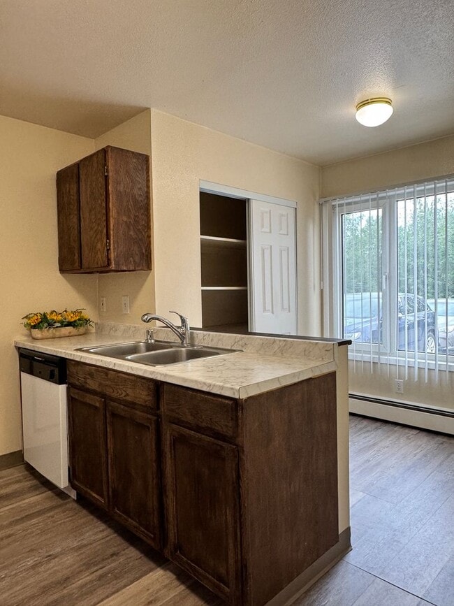 Photo - 24th Ave 1421- KN Unit #B