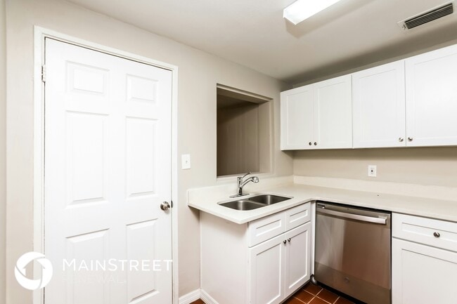 Photo - 6234 Balboa Dr