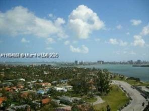 Photo - 780 NE 69th St Unidad 1706