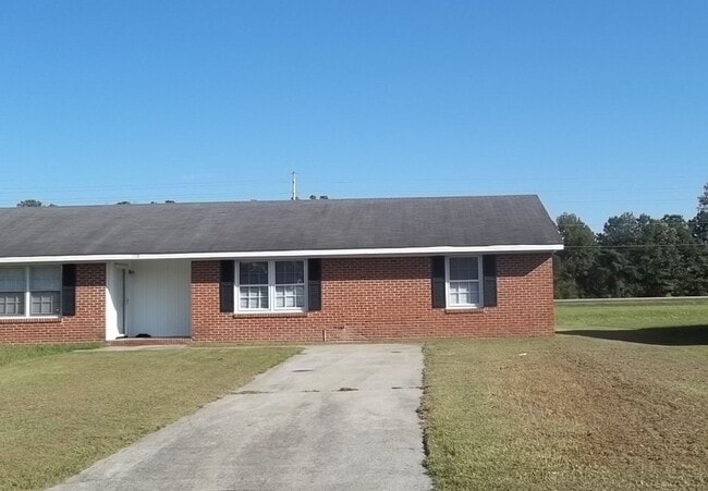 Building Photo - Serenity Village Unit 110-B