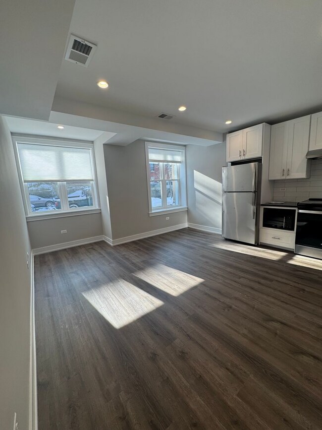 Photo - 1712 W Lunt Ave Unidad 101