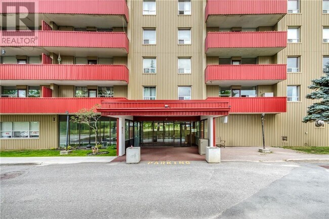 Photo - 901 Lasalle Blvd Unité # 1002