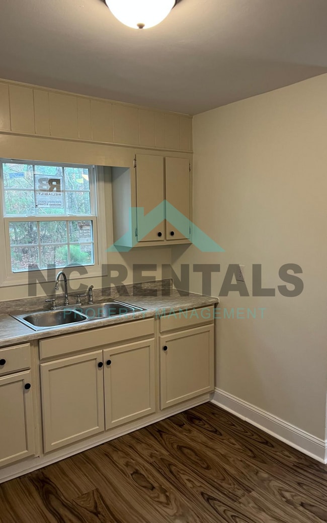 Photo - 1036 Brower Rd