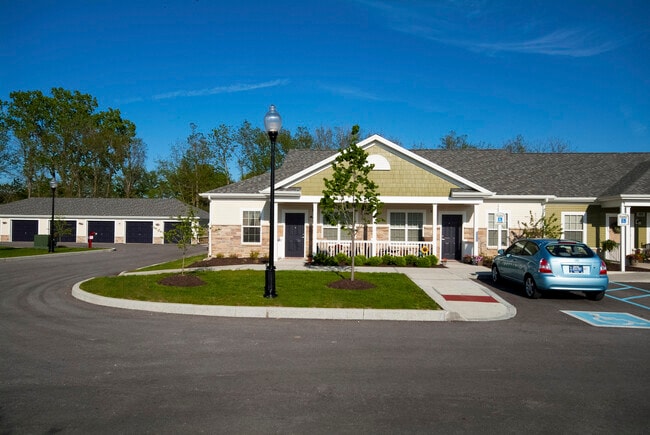 Thornbury Pointe Senior Apartment Homes