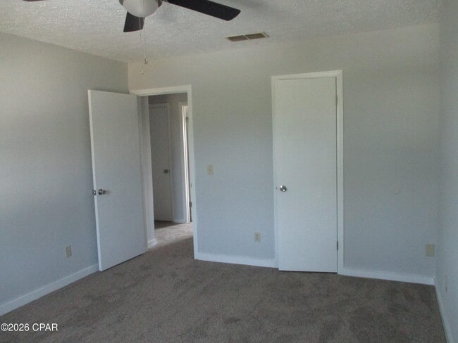 Photo - 1220 Stephen Dr