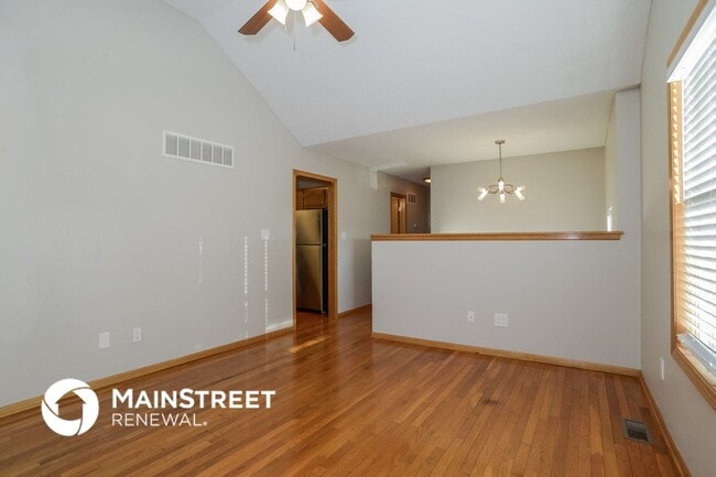 Photo - 1222 SW Windcrest Ct