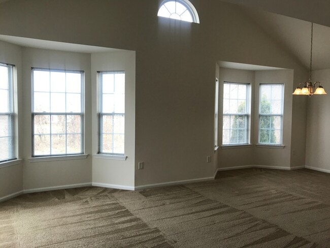 Photo - The Apartments At Weatherby