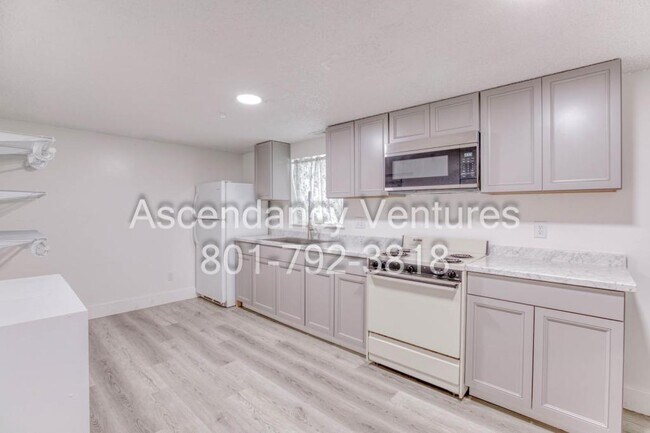 Photo - 1138 Vitt Dr