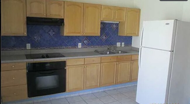 Photo - 1426.5 Coolidge Rd