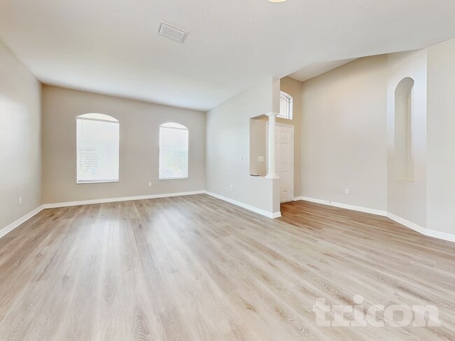 Photo - 177 Fairmont Dr