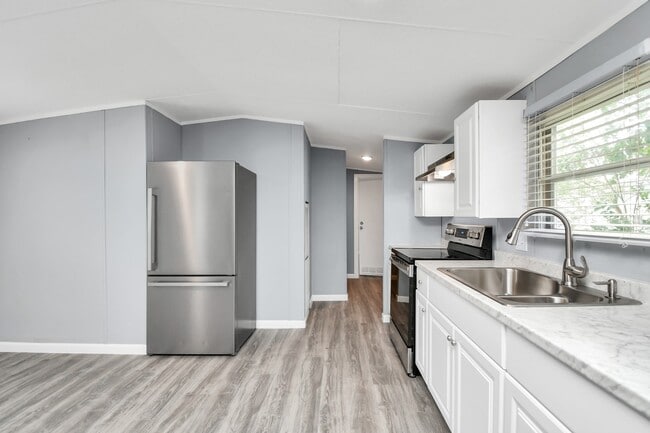 Photo - 2710 Wilson Rd