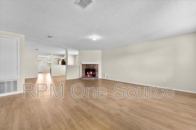 Photo - 2633 Salt Maker Way