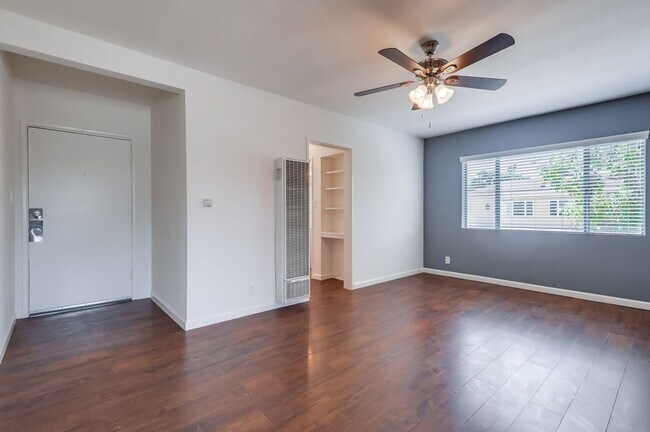 Photo - 2485 Venice Blvd. Unidad 01