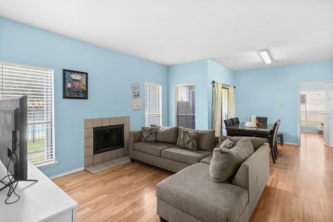 Photo - 6602 Harbor Town Dr Unit 1207