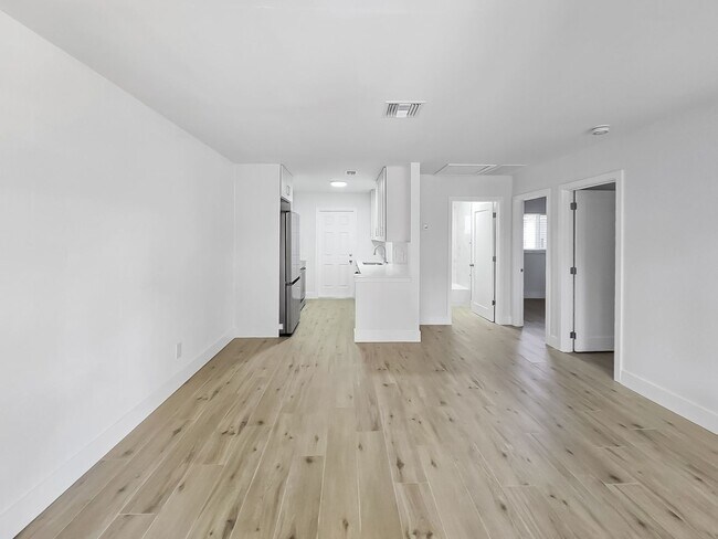 Photo - Updated Two Bedroom, One Bath Duplex located Near Downtown Palmetto