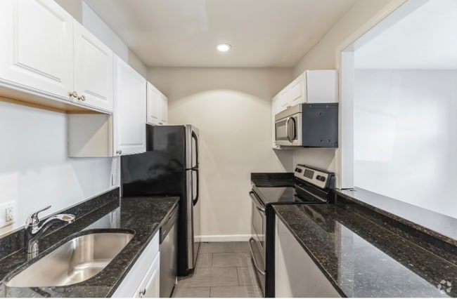 Building Photo - 202 H St Unit 1 Rental