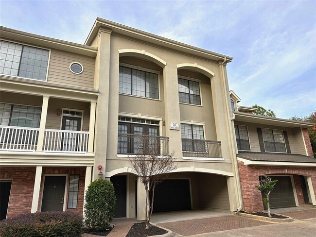 Photo - 15200 Memorial Dr Condo Unit 2CA