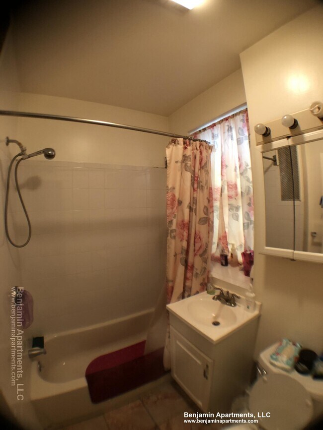 Photo - 110 Brainerd Rd Unit 9