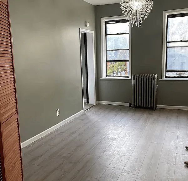 Photo - 571 Nostrand Ave