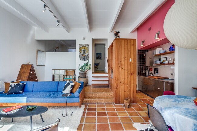 Photo - 4500 Westridge Ave