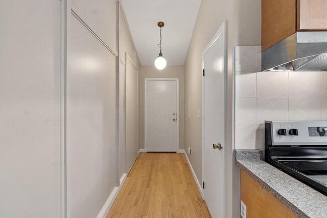 Photo - 103 Elmcrest Rd