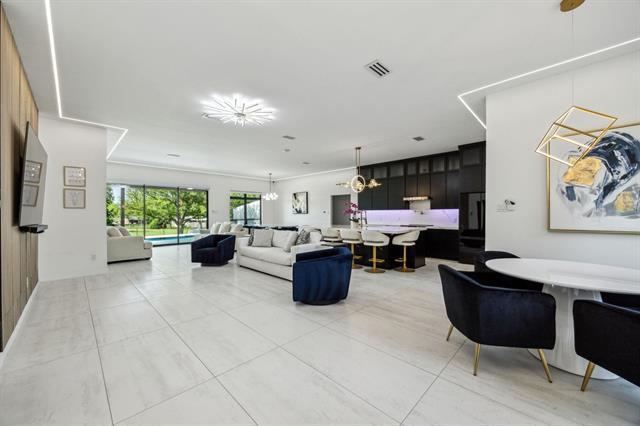 Photo - 5924 Janet Ct