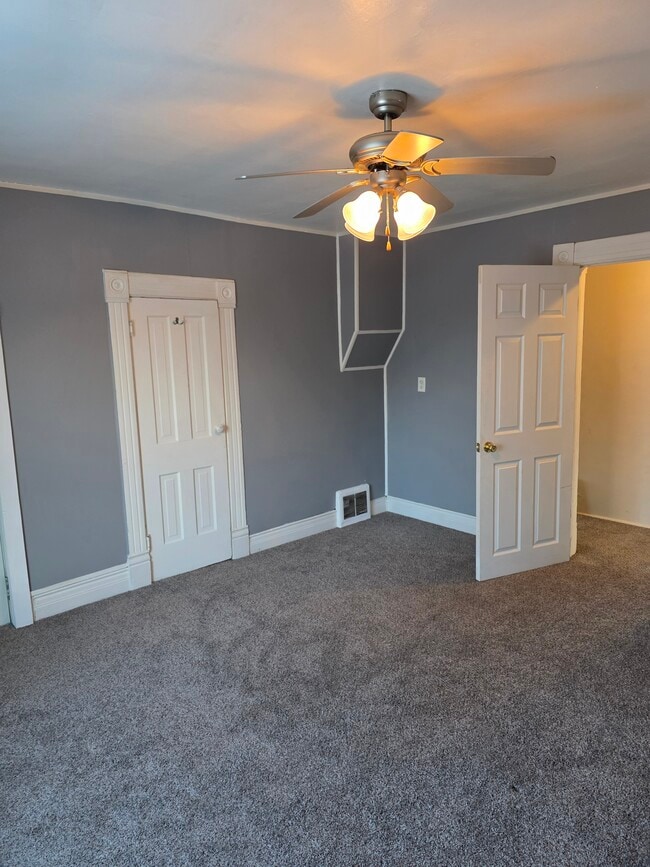 Photo - 603 S Memorial Dr