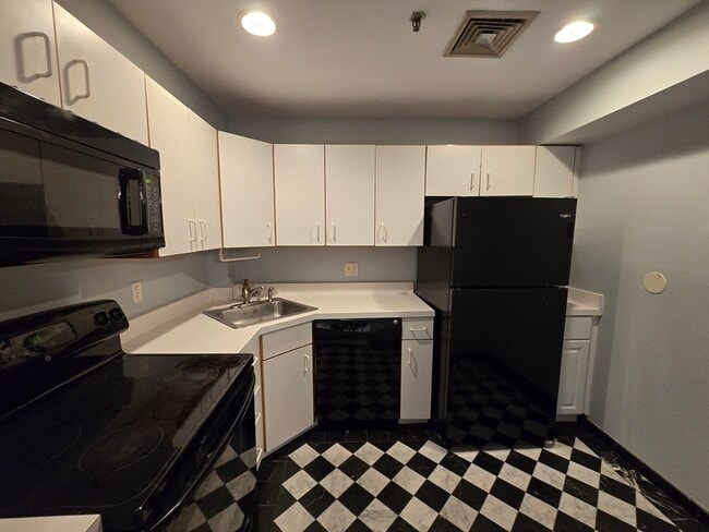 Photo - 500 Washington St Unit 205