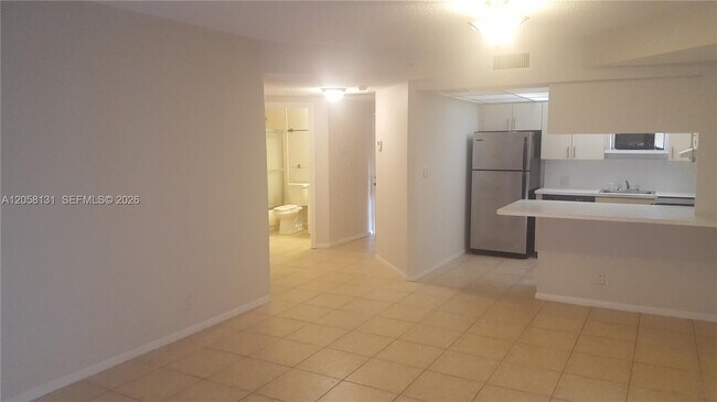 Photo - 8290 Lake Dr Unit 409
