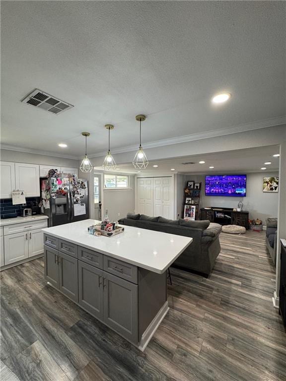 Photo - 23 Fairlane Dr