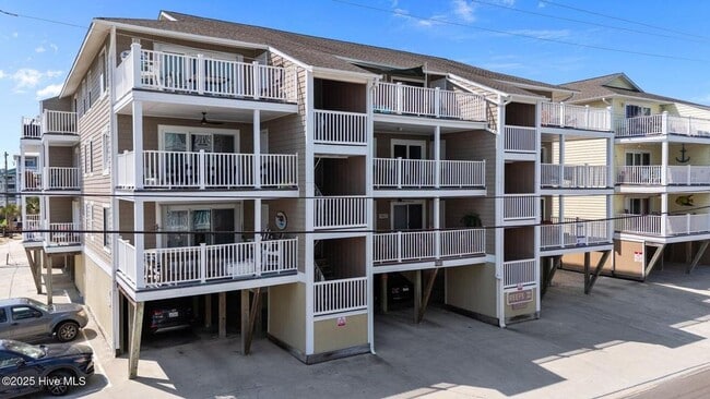 Building Photo - 1503 Carolina Beach Ave N Unit CB1503