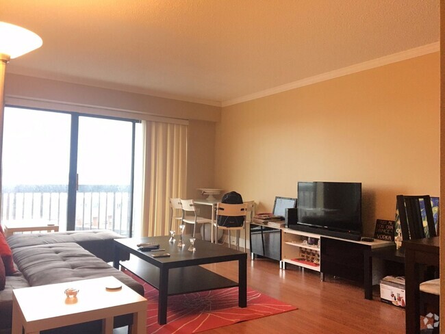 Building Photo - Luxury Allston 2 Bed Rental