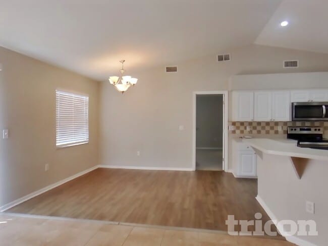 2257 Barn Owl Ave