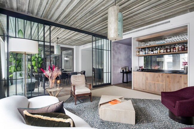 Photo - 12 Warren St