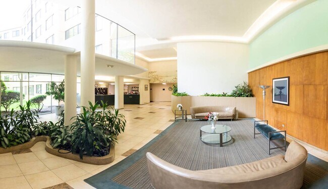 The Crestwood Apartments