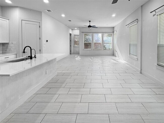 Photo - 1220 Westborough Ln