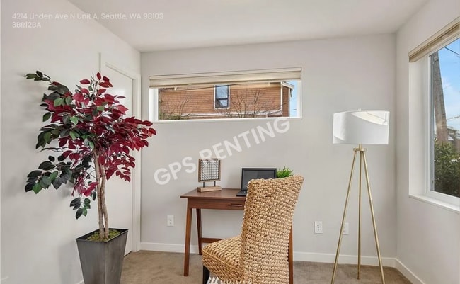 Photo - 4214 Linden Ave N