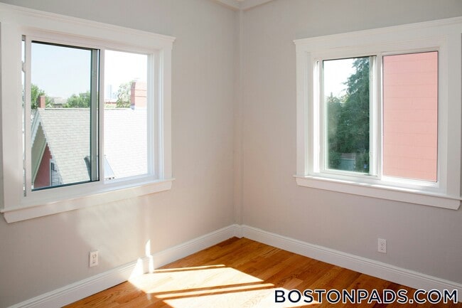 Photo - 376 Prospect St Unit 3