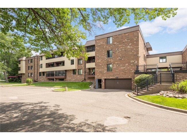 Photo - 7500 Cahill Rd