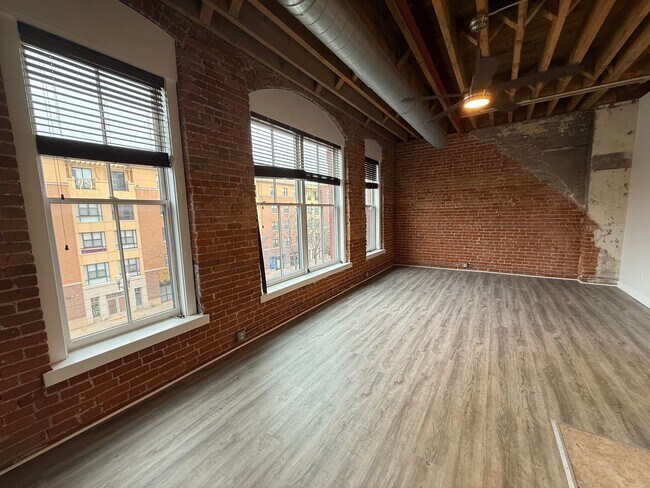 Photo - Bonnie Jean Flats Unidad 302