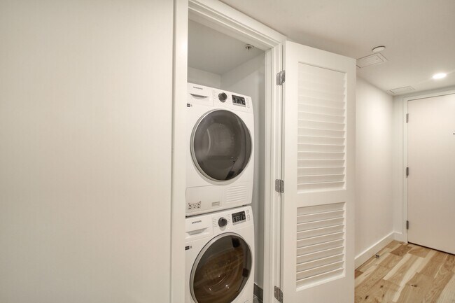 Photo - 3460 Rue Peel Unité 404