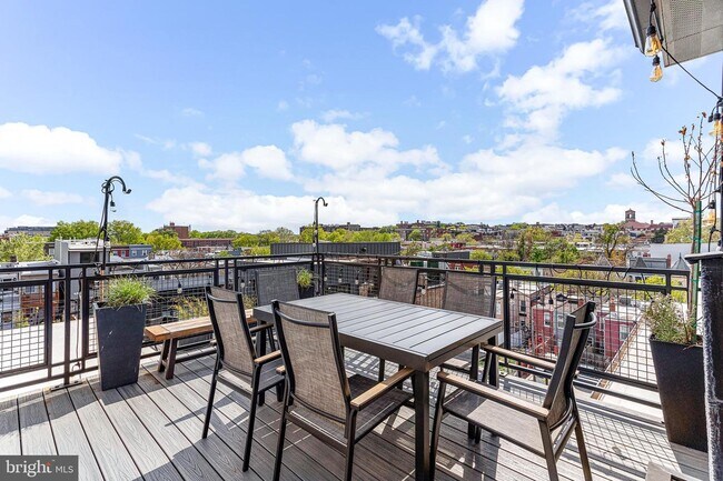 Photo - 770 Girard St NW Unit 7E