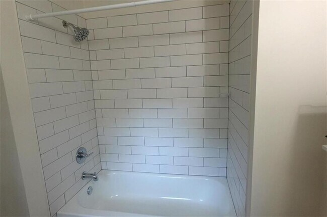 Photo - 3820 Menloe Way