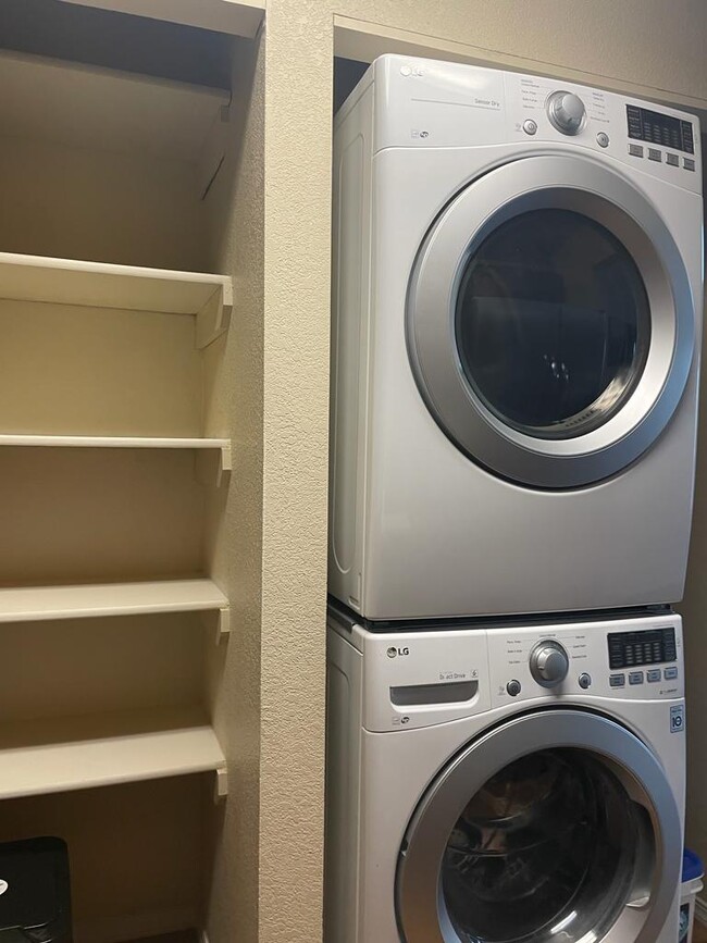 2611 Palmer Ct Unit 1