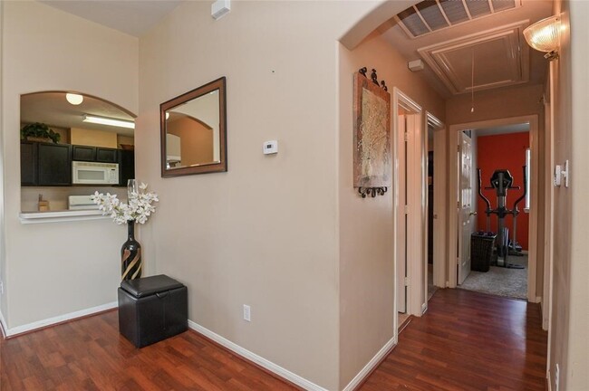 Photo - 18446 S Wimbledon Dr