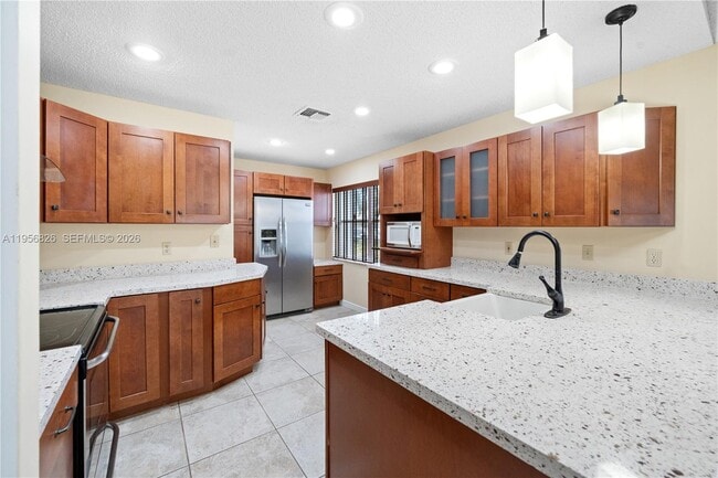 Photo - 2707 Pinewood Ct