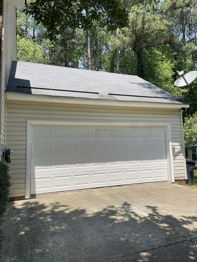 Photo - 11901 Henderson Hill Rd